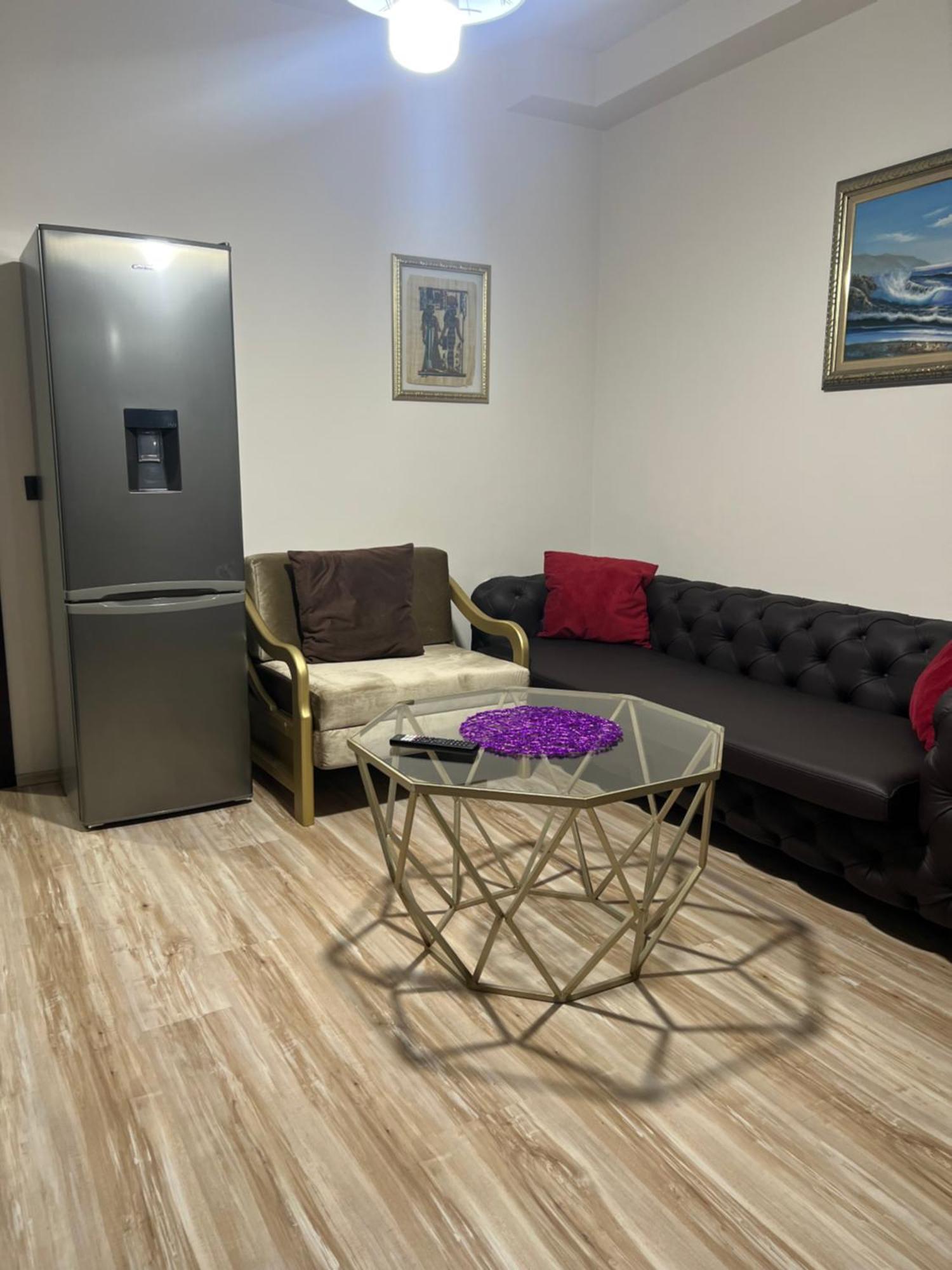 Ergi'S Studio Apartment Tirana Exterior photo